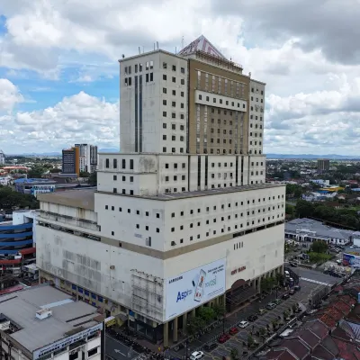 Serasi Padi Hotel Hotels near State Art Gallery