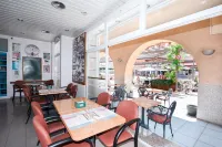 Hotel Plaça Hotels in San Feliu de Guixols