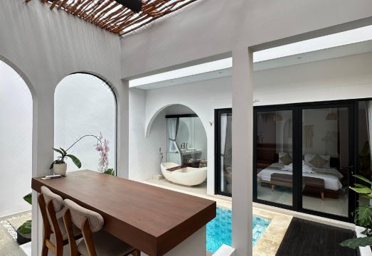 Maithala Villa & Living