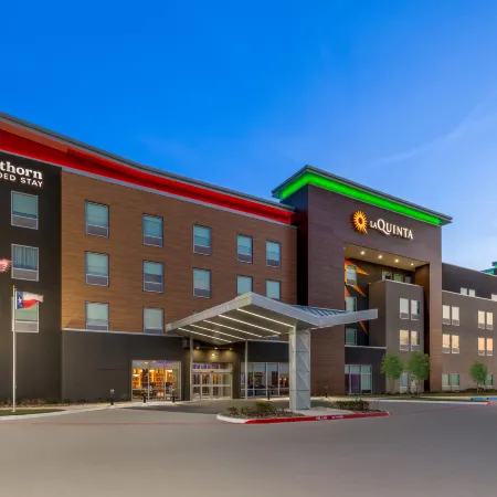 Hawthorn Extended Stay by Wyndham DeSoto