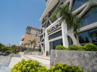 Crown Salamis Suites โรงแรมในฟามากุสตา