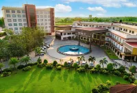 Hotel Mechi Crown