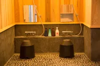 HAKU-PAW Nagao Hotel