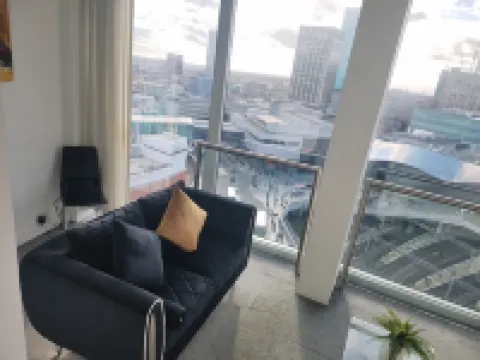 Central New street Apartment in Birmingham with Self Checkin