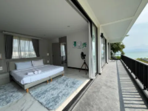 Beachfront Villa | Private Pool & Sea Access 2 BDR