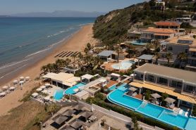 PARALIA LUXURY SUITES