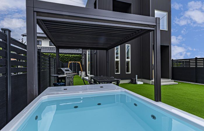 Galaxy Pool Resort