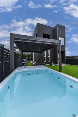 Galaxy Pool Resort - Parkering