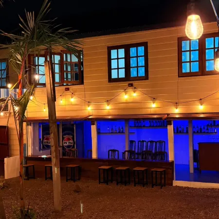 Amphawa Hostel