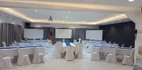 Pina Colina Resort Tagaytay City by RedDoorz - 2 estrellas