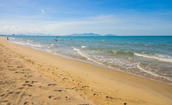 Holiday Seaview 3Br Villa - An Bang Beach by Beachside Boutique Homes