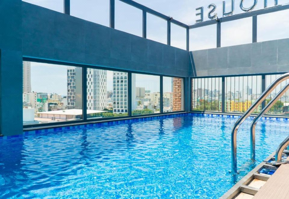 3. 란타나 하우스 ..