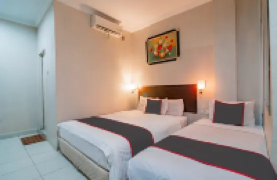 Hotel O Krakatau Near Universitas Muhammadiya Sumatra Utara UMSU Hotel di Medan Estate