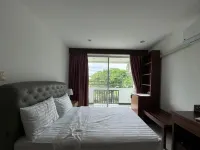 NJ Inthai Hotel