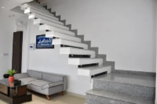 แนร์โรว์ เกจ โฮเทล