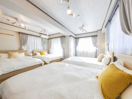 146 square meters 4-18ppl / Private Urban Vacation Home/