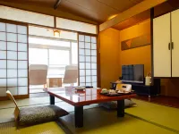 Livemax Seto Ohashi Beach Resort - 2 stelle