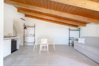 Palazzo della Torre 202– Modern Historic Apartment