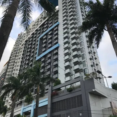 Manhattan Heights Tower-D Staycation in Metro Manila