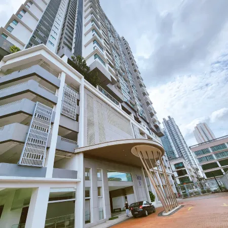 IOI Connection Putrajaya by Define Suite Отели в г. Серданг