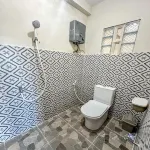 Zambrud Villa Dieng - balcón