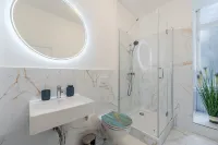 Grand Living Apartment 150m2  10 Guests 2 Bathrooms Kurfürstendamm - جديد