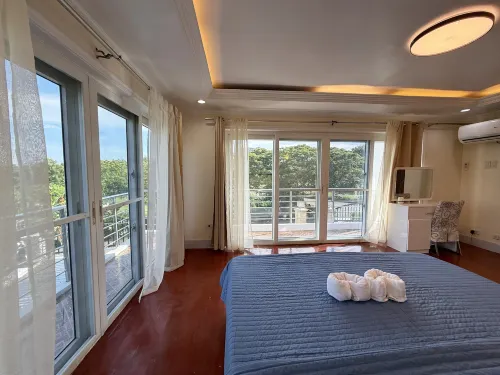 Dolores Cabin & Breakfast - Bed and Breakfasts