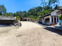 Cozzy Gayo Riverside - Guest houses