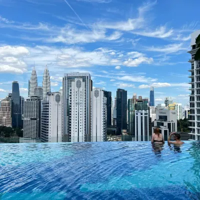 Majestic Residence Kuala Lumpur Pertama Complex百貨公司附近的飯店