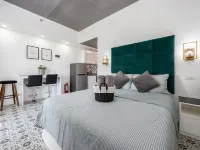 Jolenia by J&J | Studio near airport w/ pool & gym - balcone