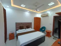 HOTEL SERAJ HEIGHTS - parking