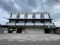 Collection O near Mall Ciputra formerly Lucky Stay - parkir