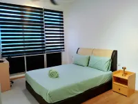 Midas Seri Alam Modern and Cozy 4-5 pax - アパートメント