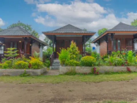 Pusaka Rinjani Bungalow Hotels in East Lombok Regency