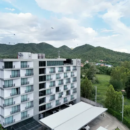 The  28th  Hotel Отели рядом с достопримечательностью «Школа Висадтагунгсри»