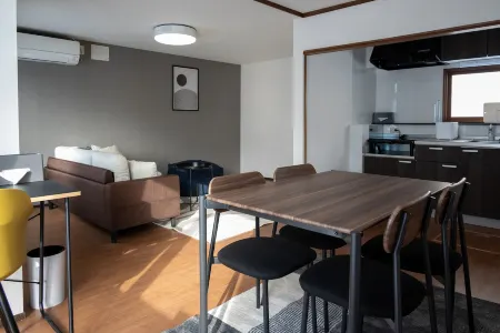 BIEI RELAX STAY B Отели рядом с достопримечательностью «Seven Stars Tree»