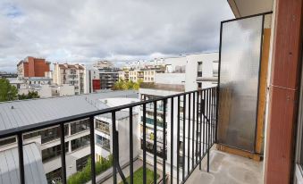 Cozy apart near Père-Lachaise