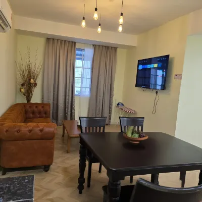 JLC Homes 106 ( 2 Bedroom HomeStay ) at JLC Residence Melaka Raya Các khách sạn ở 
