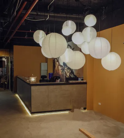 Love In The Atlantis Hotel Отели рядом с достопримечательностью «Hanoi Museum»