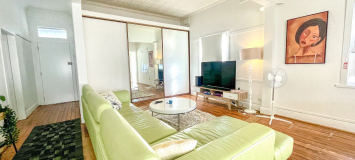 Mascot Private Rooms Near Sydney Airport & CBD Hotels in Mascot