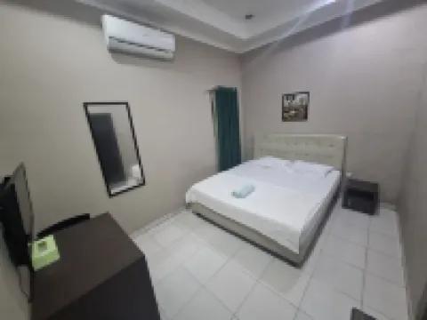 Hotel O near Museum Lambung Mangkurat formerly Novies Guest House