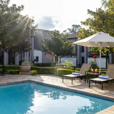 Basden Wood Hotel (RF) PTY LTD