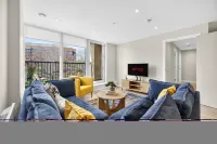 Stunning 2BR Apartment Cardiff Bay with Balcony