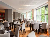 Majestic Hotels Bristol Hotels near The Galleries