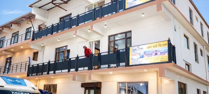 Badri Kalash Valley Hotels in Chamoli