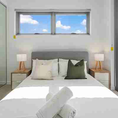 The Roocrest - Kangaroo Point Boutique Apartment with Parking Rooms