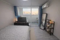 Private Room with Private Bathroom near Airport - Homestays
