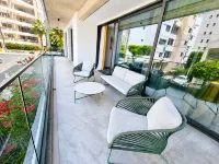 Luxury 2BR Apartment near the sea - 4 星級