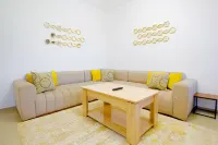 2-Bedroom Apartment with Balcony & Pool - 3성급