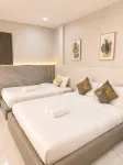 TATA 7BR Private Pool Villa Pattaya - balcony